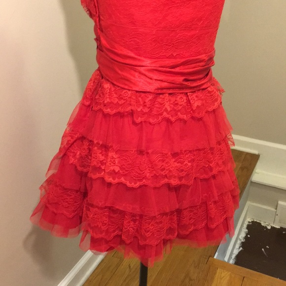 Cupcake Homecoming Dress - Picture 7 of 8